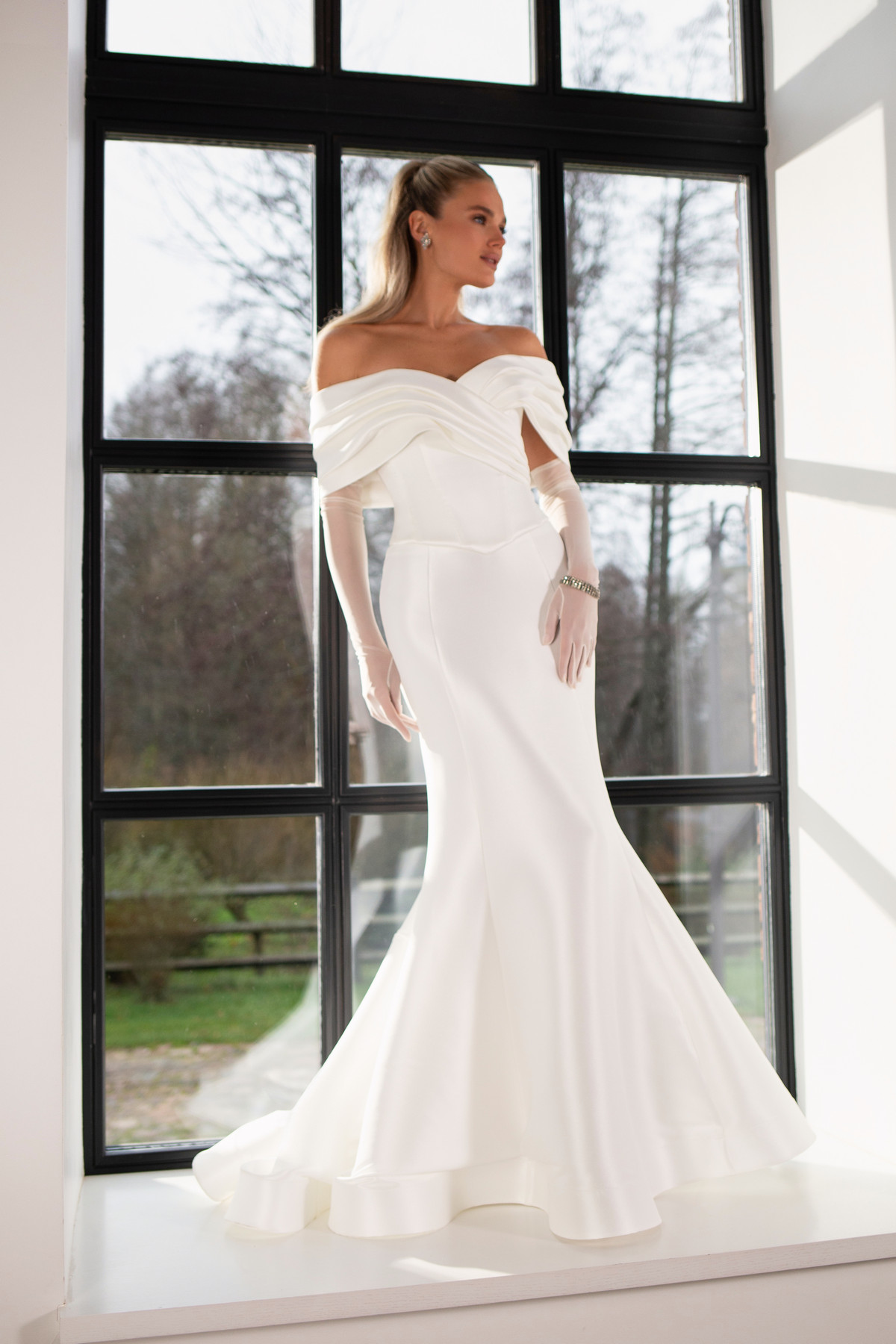 vente location mariage draguignan soiree robe mariee cocktail ceremonie courte longue accessoires fete anniversaire noel bal bapteme communion defile retouche couture dress chic festival valentin mode modele style demoiselle honneur concours beaute fashion mannequin bijou fete meres super look invite draguignan vidauban frejus saint raphael sainte maxime cannes nice mougins grasse mandelieu lorgues les arcs puget muy aups flayosc salernes saint tropez toulon aygulf le luc fayence brignoles roquebrune sur argens