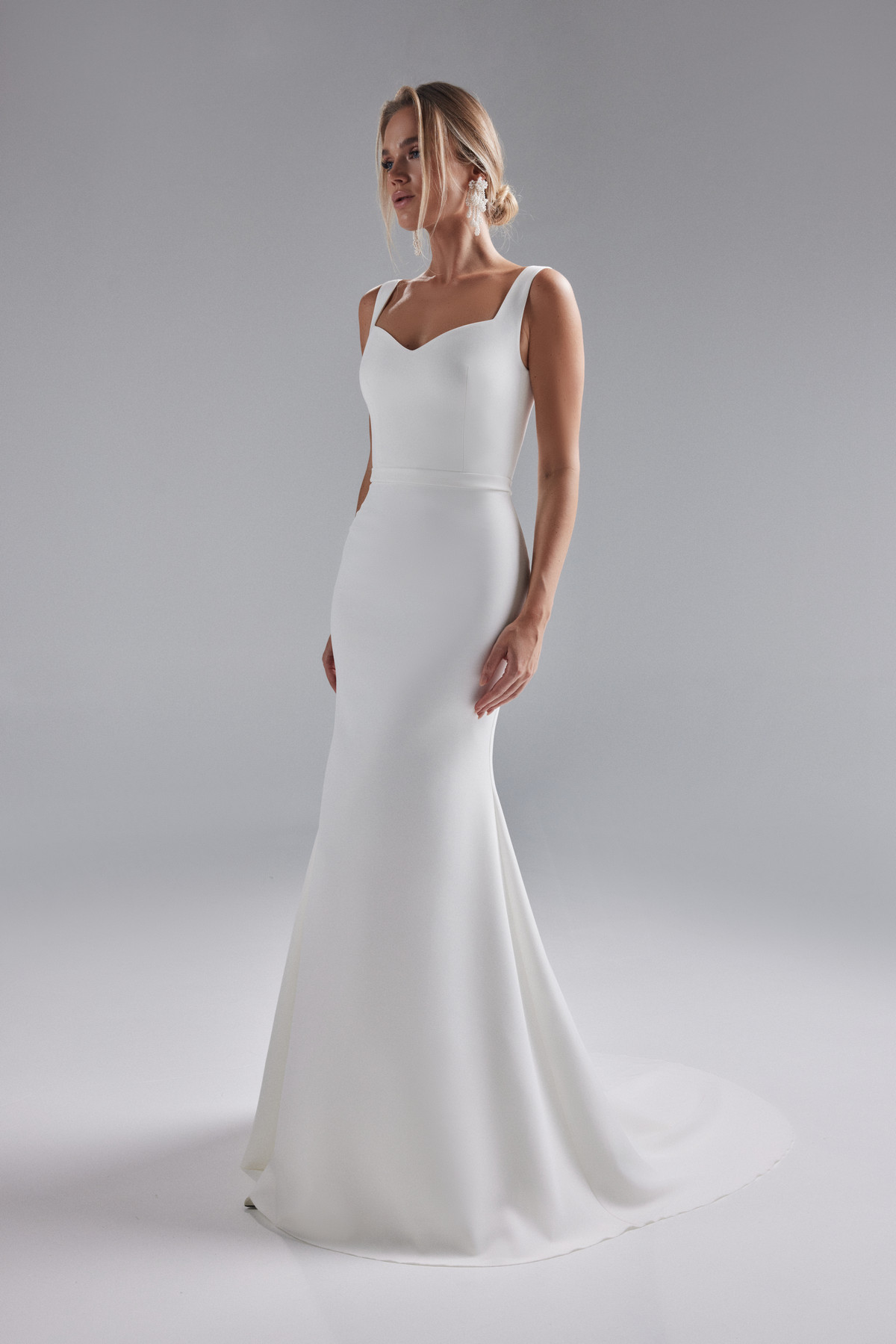 vente location mariage draguignan soiree robe mariee cocktail ceremonie courte longue accessoires fete anniversaire noel bal bapteme communion defile retouche couture dress chic festival valentin mode modele style demoiselle honneur concours beaute fashion mannequin bijou fete meres super look invite draguignan vidauban frejus saint raphael sainte maxime cannes nice mougins grasse mandelieu lorgues les arcs puget muy aups flayosc salernes saint tropez toulon aygulf le luc fayence brignoles roquebrune sur argens