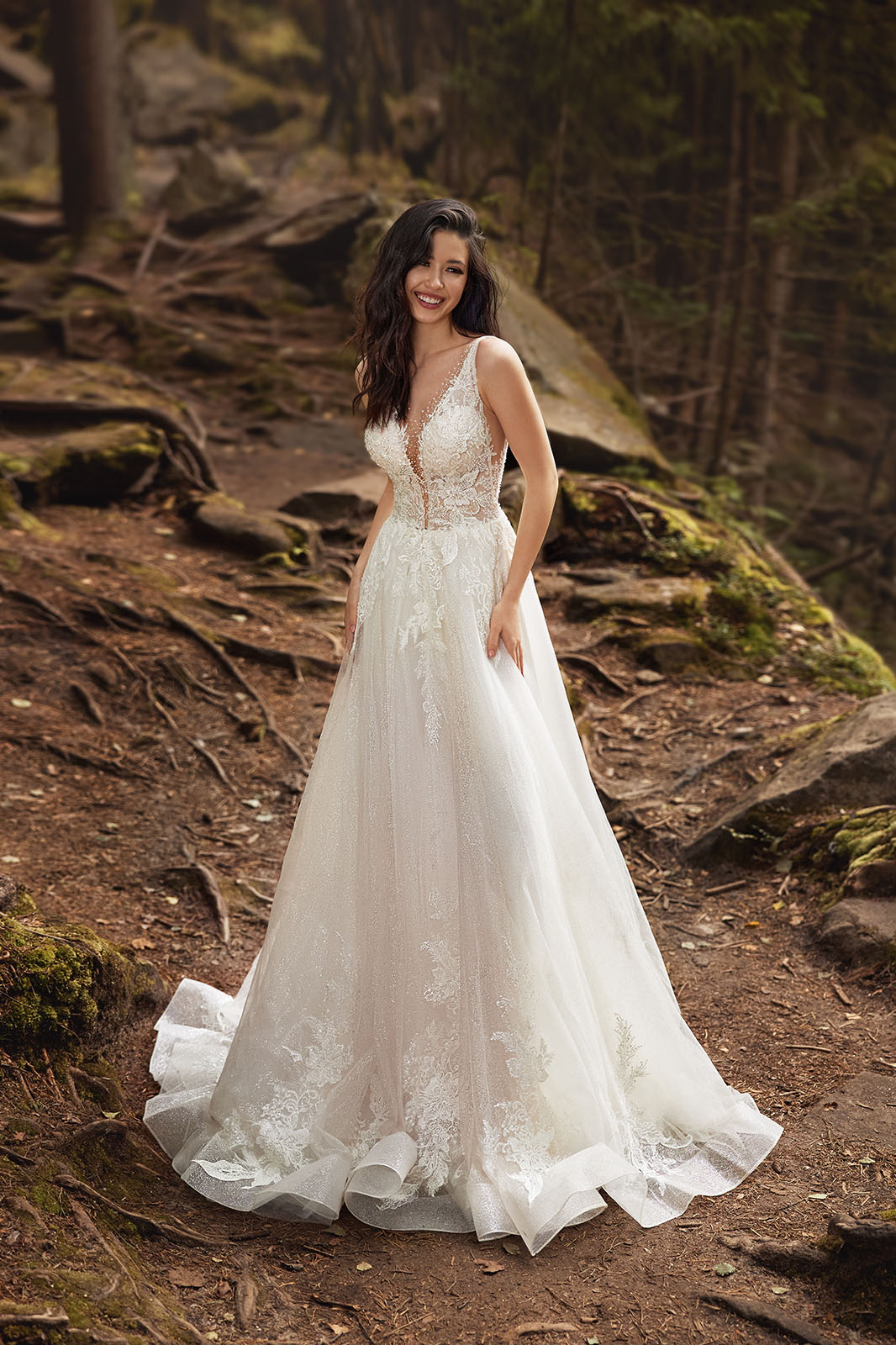 vente location mariage draguignan soiree robe mariee cocktail ceremonie courte longue accessoires fete anniversaire noel bal bapteme communion defile retouche couture dress chic festival valentin mode modele style demoiselle honneur concours beaute fashion mannequin bijou fete meres super look invite draguignan vidauban frejus saint raphael sainte maxime cannes nice mougins grasse mandelieu lorgues les arcs puget muy aups flayosc salernes saint tropez toulon aygulf le luc fayence brignoles roquebrune sur argens