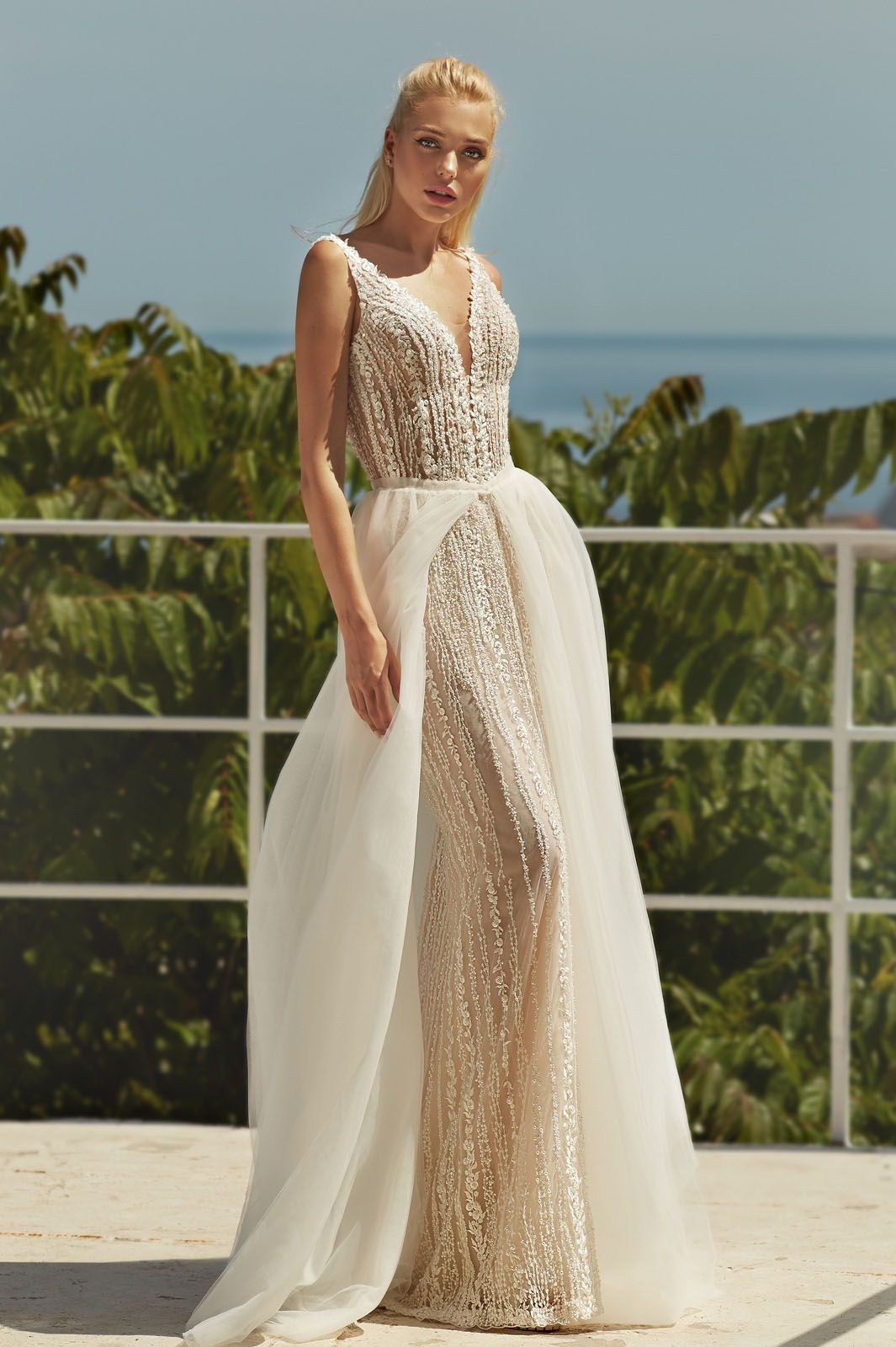 vente location mariage draguignan soiree robe mariee cocktail ceremonie courte longue accessoires fete anniversaire noel bal bapteme communion defile retouche couture dress chic festival valentin mode modele style demoiselle honneur concours beaute fashion mannequin bijou fete meres super look invite draguignan vidauban frejus saint raphael sainte maxime cannes nice mougins grasse mandelieu lorgues les arcs puget muy aups flayosc salernes saint tropez toulon aygulf le luc fayence brignoles roquebrune sur argens