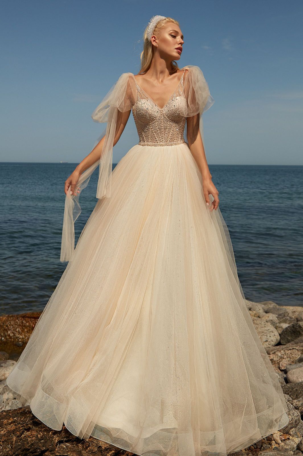 vente location mariage draguignan soiree robe mariee cocktail ceremonie courte longue accessoires fete anniversaire noel bal bapteme communion defile retouche couture dress chic festival valentin mode modele style demoiselle honneur concours beaute fashion mannequin bijou fete meres super look invite draguignan vidauban frejus saint raphael sainte maxime cannes nice mougins grasse mandelieu lorgues les arcs puget muy aups flayosc salernes saint tropez toulon aygulf le luc fayence brignoles roquebrune sur argens