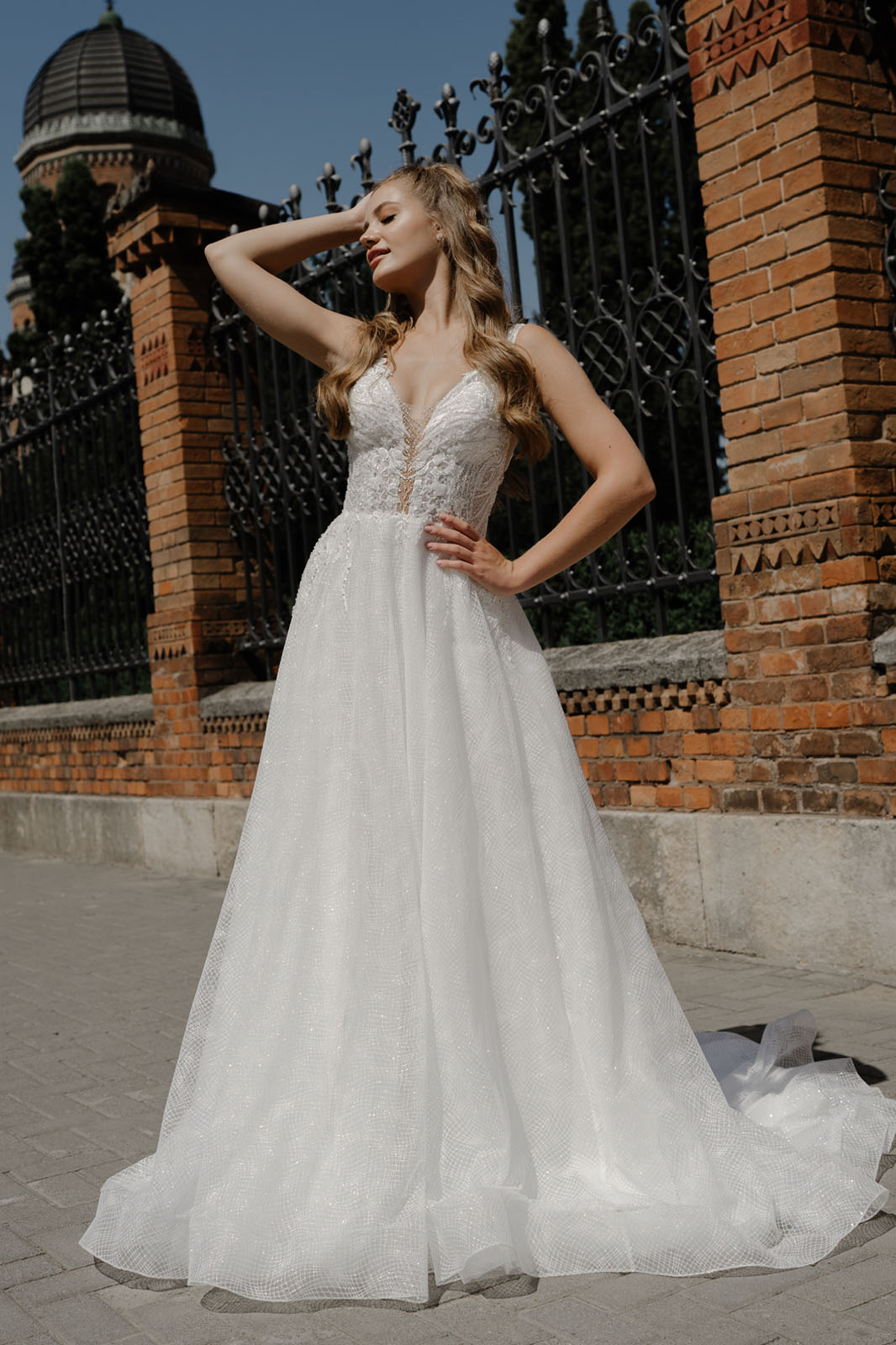 vente location mariage draguignan soiree robe mariee cocktail ceremonie courte longue accessoires fete anniversaire noel bal bapteme communion defile retouche couture dress chic festival valentin mode modele style demoiselle honneur concours beaute fashion mannequin bijou fete meres super look invite draguignan vidauban frejus saint raphael sainte maxime cannes nice mougins grasse mandelieu lorgues les arcs puget muy aups flayosc salernes saint tropez toulon aygulf le luc fayence brignoles roquebrune sur argens