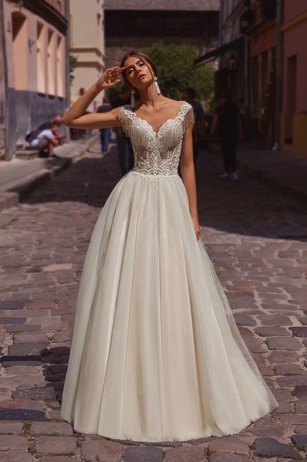 vente location mariage draguignan soiree robe mariee cocktail ceremonie courte longue accessoires fete anniversaire noel bal bapteme communion defile retouche couture dress chic festival valentin mode modele style demoiselle honneur concours beaute fashion mannequin bijou fete meres super look invite draguignan vidauban frejus saint raphael sainte maxime cannes nice mougins grasse mandelieu lorgues les arcs puget muy aups flayosc salernes saint tropez toulon aygulf le luc fayence brignoles roquebrune sur argens