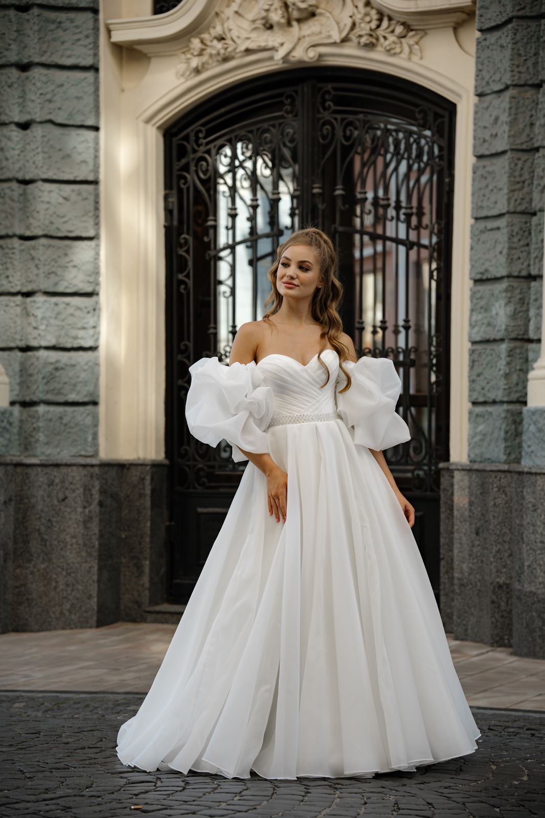 vente location mariage draguignan soiree robe mariee cocktail ceremonie courte longue accessoires fete anniversaire noel bal bapteme communion defile retouche couture dress chic festival valentin mode modele style demoiselle honneur concours beaute fashion mannequin bijou fete meres super look invite draguignan vidauban frejus saint raphael sainte maxime cannes nice mougins grasse mandelieu lorgues les arcs puget muy aups flayosc salernes saint tropez toulon aygulf le luc fayence brignoles roquebrune sur argens