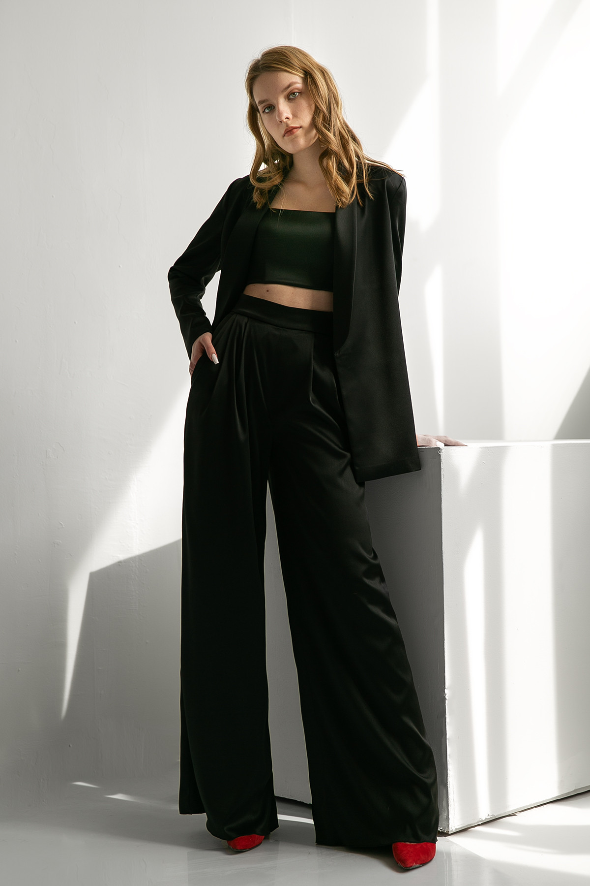 vente location mariage draguignan soiree robe mariee cocktail ceremonie courte longue accessoires fete anniversaire noel bal bapteme communion defile retouche couture dress chic festival valentin mode modele style demoiselle honneur concours beaute fashion mannequin bijou fete meres super look invite draguignan vidauban frejus saint raphael sainte maxime cannes nice mougins grasse mandelieu lorgues les arcs puget muy aups flayosc salernes saint tropez toulon aygulf le luc fayence brignoles roquebrune sur argens