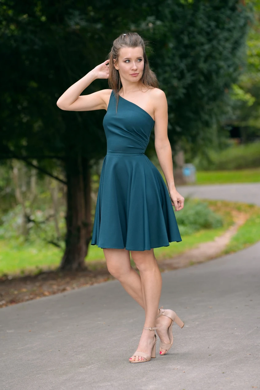 vente location mariage draguignan soiree robe mariee cocktail ceremonie courte longue accessoires fete anniversaire noel bal bapteme communion defile retouche couture dress chic festival valentin mode modele style demoiselle honneur concours beaute fashion mannequin bijou fete meres super look invite draguignan vidauban frejus saint raphael sainte maxime cannes nice mougins grasse mandelieu lorgues les arcs puget muy aups flayosc salernes saint tropez toulon aygulf le luc fayence brignoles roquebrune sur argens