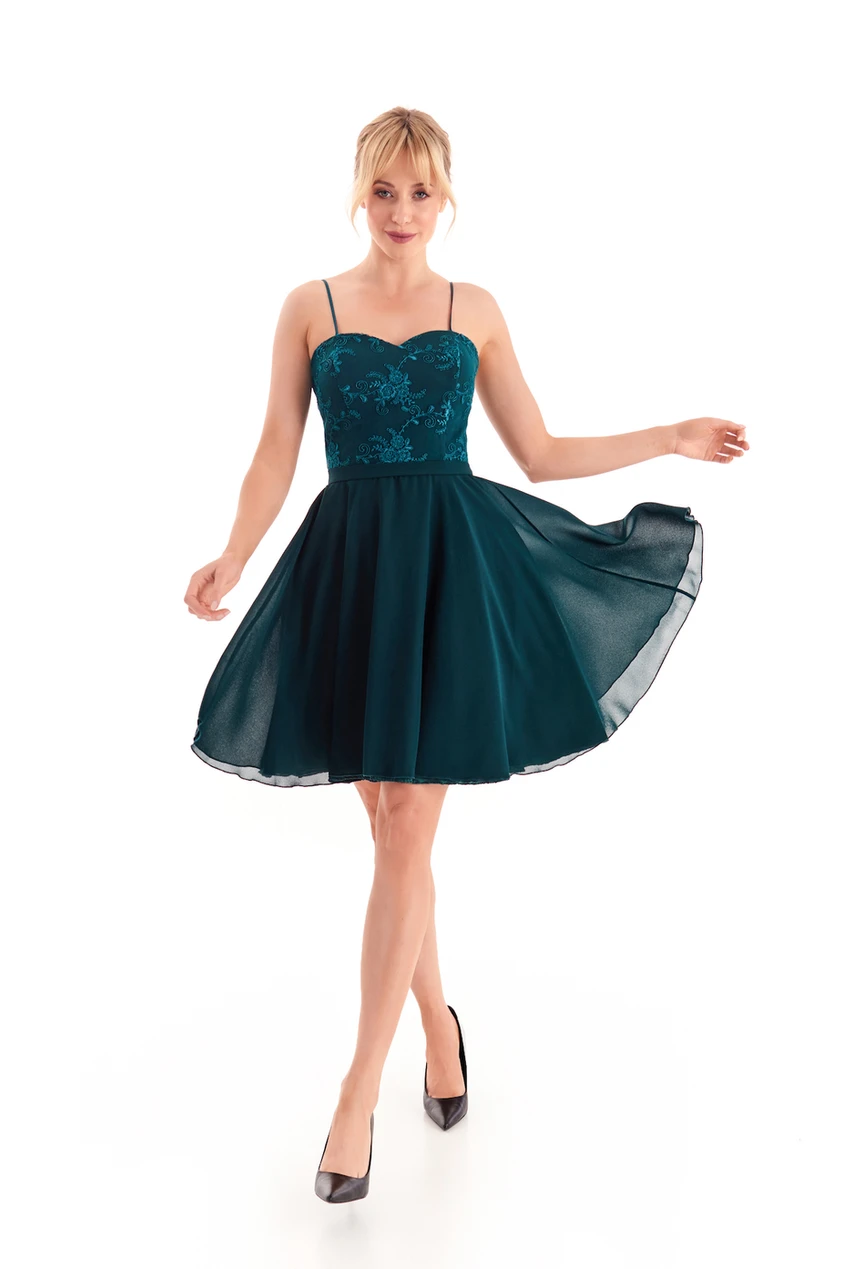 vente location mariage draguignan soiree robe mariee cocktail ceremonie courte longue accessoires fete anniversaire noel bal bapteme communion defile retouche couture dress chic festival valentin mode modele style demoiselle honneur concours beaute fashion mannequin bijou fete meres super look invite draguignan vidauban frejus saint raphael sainte maxime cannes nice mougins grasse mandelieu lorgues les arcs puget muy aups flayosc salernes saint tropez toulon aygulf le luc fayence brignoles roquebrune sur argens